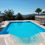 Βίλα Villavoyn